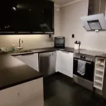 Centrally Located In With Free Parking 特罗姆瑟