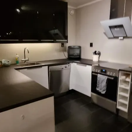 Centrally Located In With Free Parking Tromsø