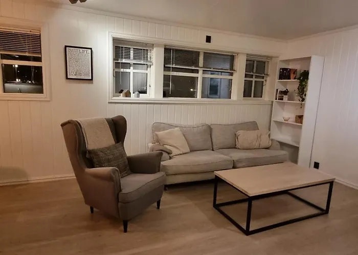 Appartamento Centrally Located In With Free Parking *
